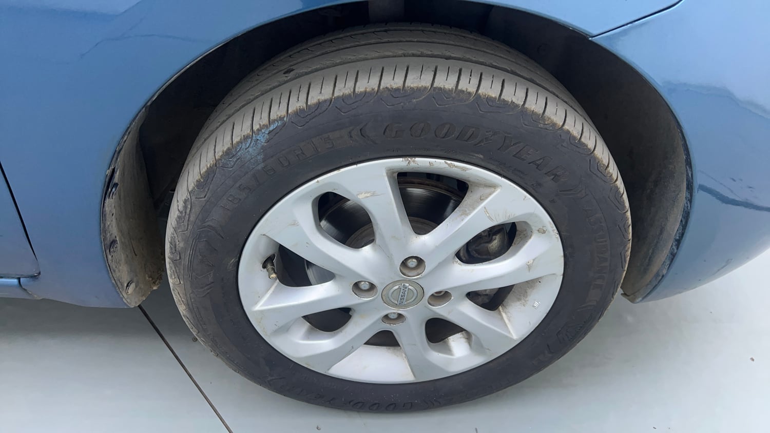 Used 2018 Nissan Micra XV CVT Petrol Automatic tyres RIGHT FRONT TYRE RIM VIEW