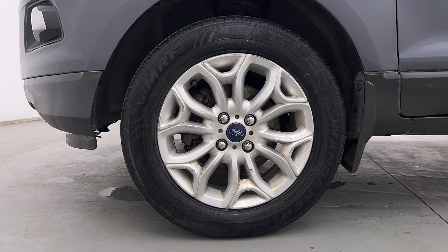 Used 2017 Ford EcoSport Titanium 1.5L TDCi Diesel Manual tyres LEFT FRONT TYRE RIM VIEW