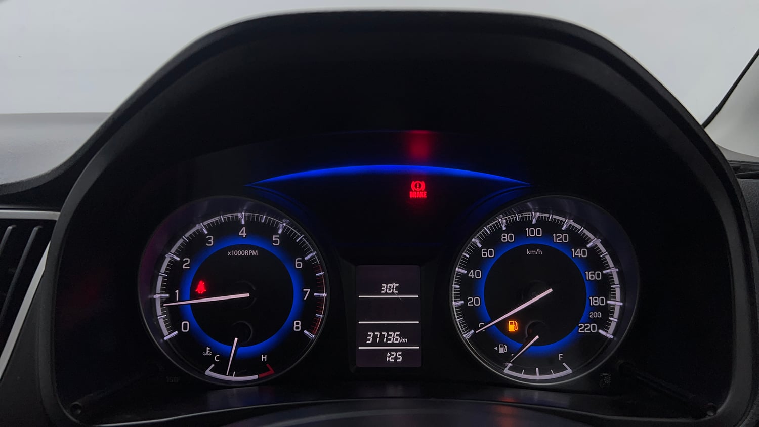 Used 2019 Maruti Suzuki Baleno Delta 1.2 Petrol Manual interior CLUSTERMETER VIEW