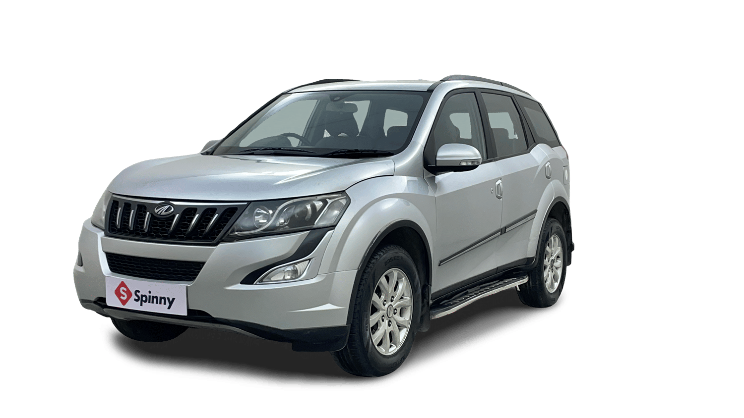 Used 2016 Mahindra XUV500 W8 AT Diesel Automatic Image