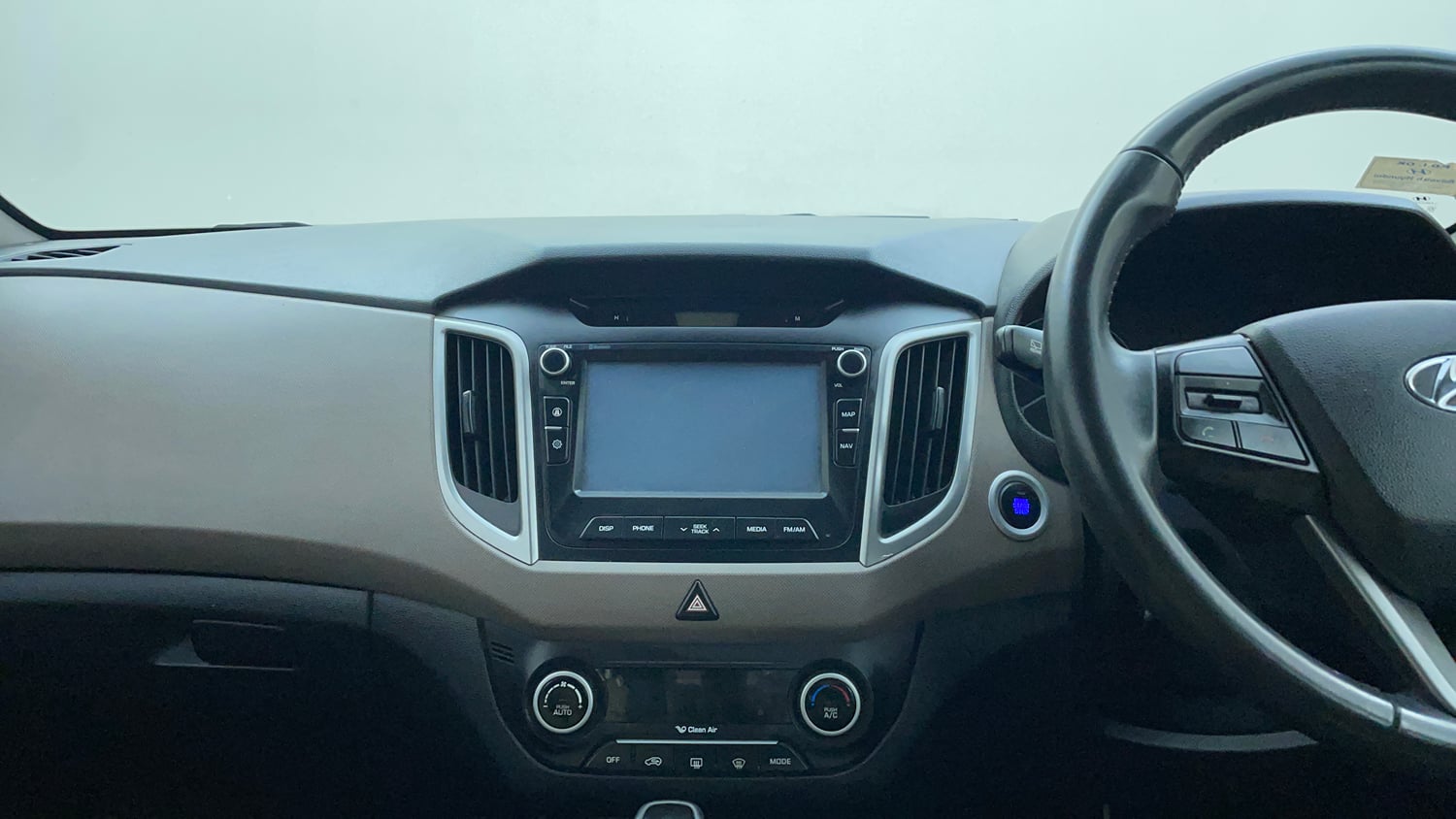 Used 2017 Hyundai Creta 1.6 SX Plus AT Petrol Petrol Automatic interior MUSIC SYSTEM & AC CONTROL VIEW