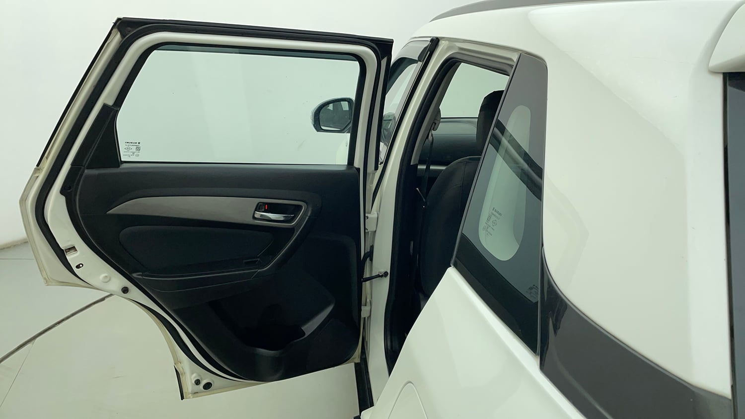 Used 2019 maruti-suzuki Vitara Brezza ZDi Plus AGS Diesel Automatic interior LEFT REAR DOOR OPEN VIEW