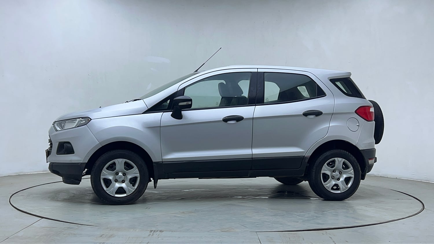 Used 2015 Ford EcoSport Ambiente 1.5 Ti-VCT Petrol Manual exterior LEFT SIDE VIEW