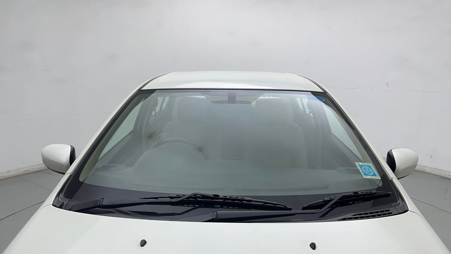 Used 2022 Maruti Suzuki Ciaz Alpha 1.5 AT Petrol Automatic exterior FRONT WINDSHIELD VIEW