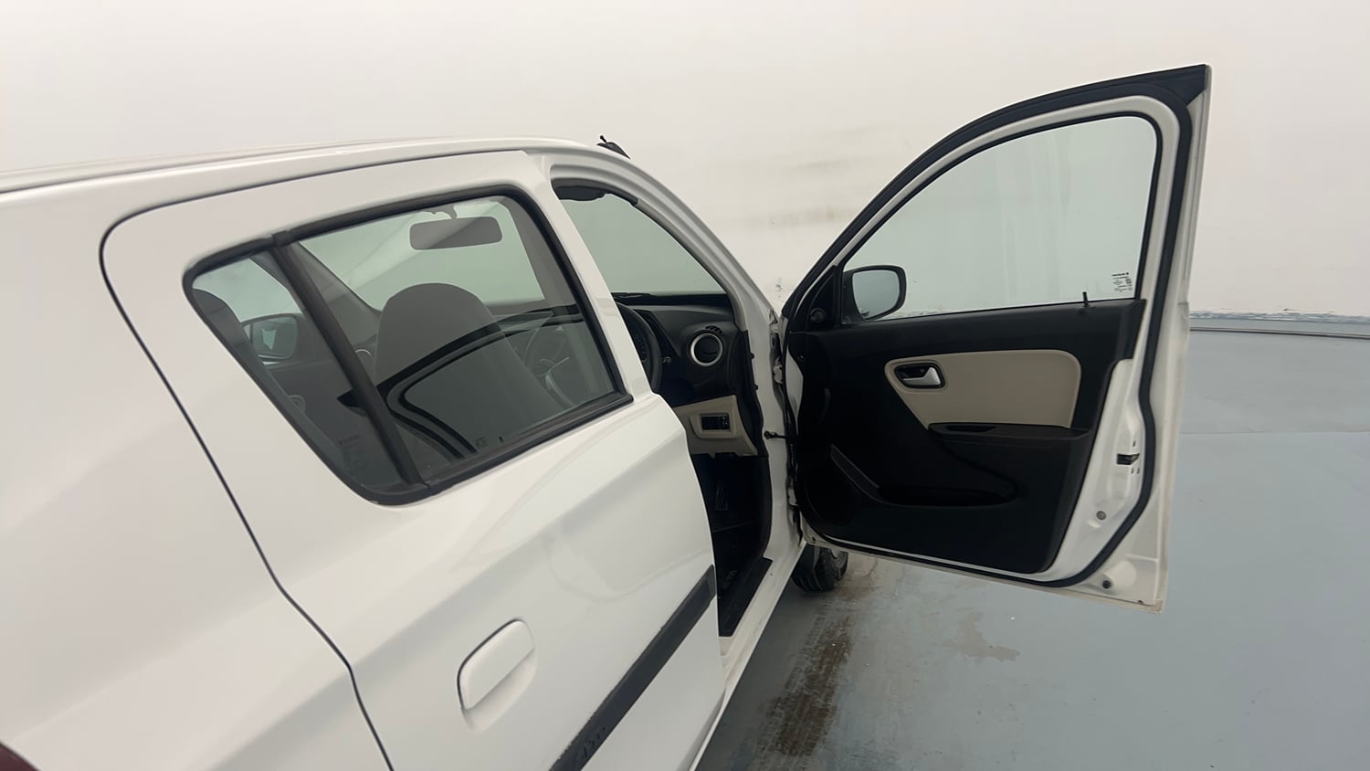 Used 2021 Maruti Suzuki Alto 800 VXi Petrol Manual interior RIGHT FRONT DOOR OPEN VIEW