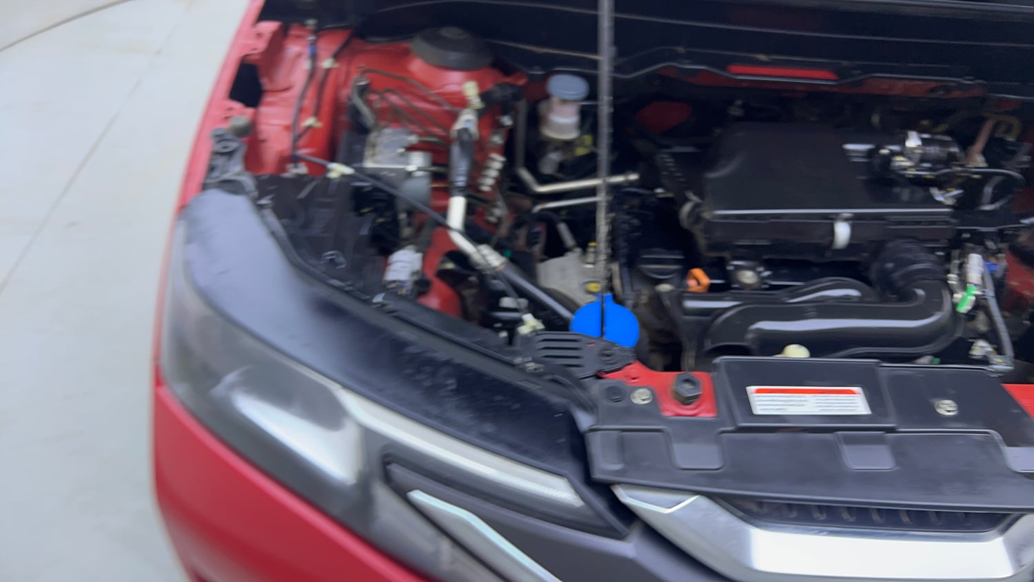 Used 2022 Maruti Suzuki Brezza Vxi AT Petrol Automatic engine ENGINE RIGHT SIDE VIEW