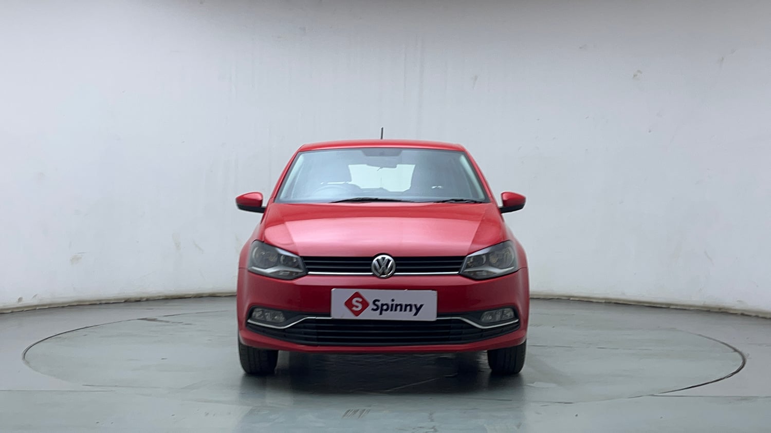 Used 2016 Volkswagen Polo Comfortline 1.2L (P) Petrol Manual exterior FRONT VIEW