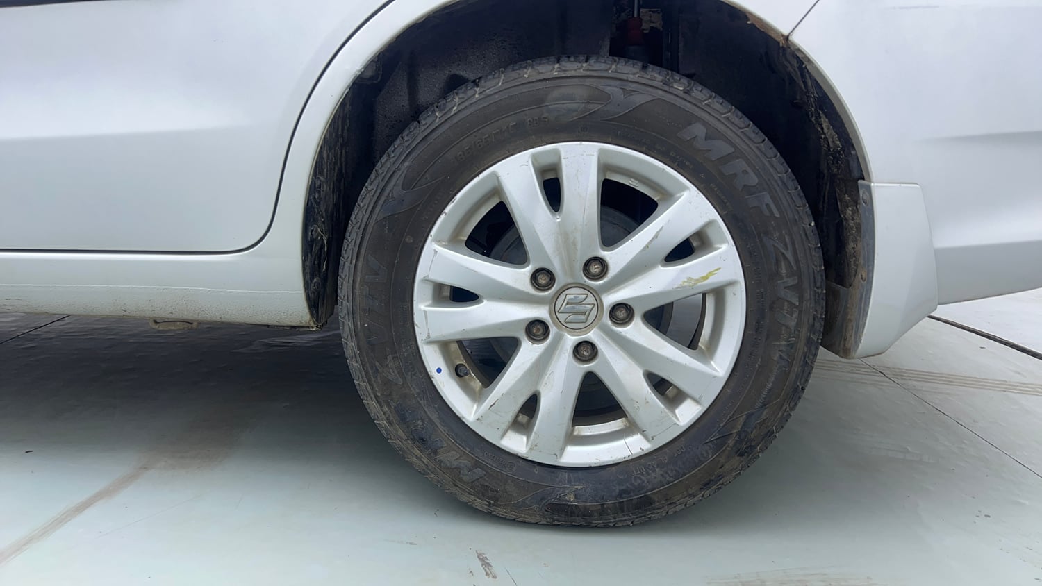 Used 2018 Maruti Suzuki Ertiga ZXI+ Petrol Manual tyres LEFT REAR TYRE RIM VIEW