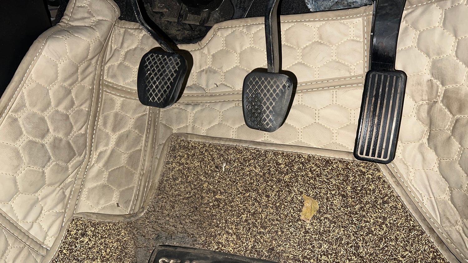 Used 2021 Honda City V Petrol Petrol Manual interior PEDALS VIEW