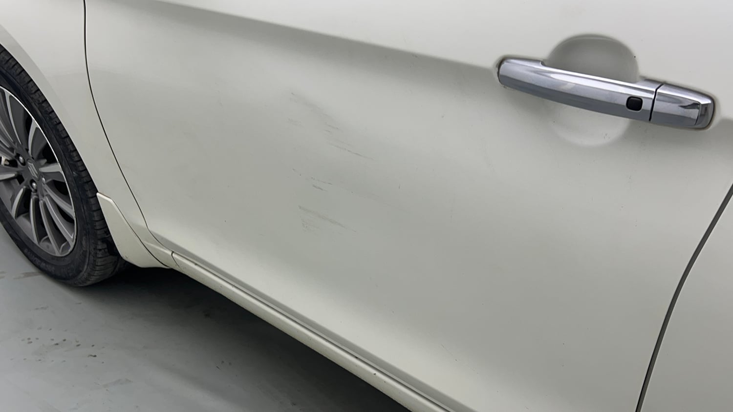 Used 2022 Maruti Suzuki Ciaz Alpha 1.5 AT Petrol Automatic dents MINOR SCRATCH