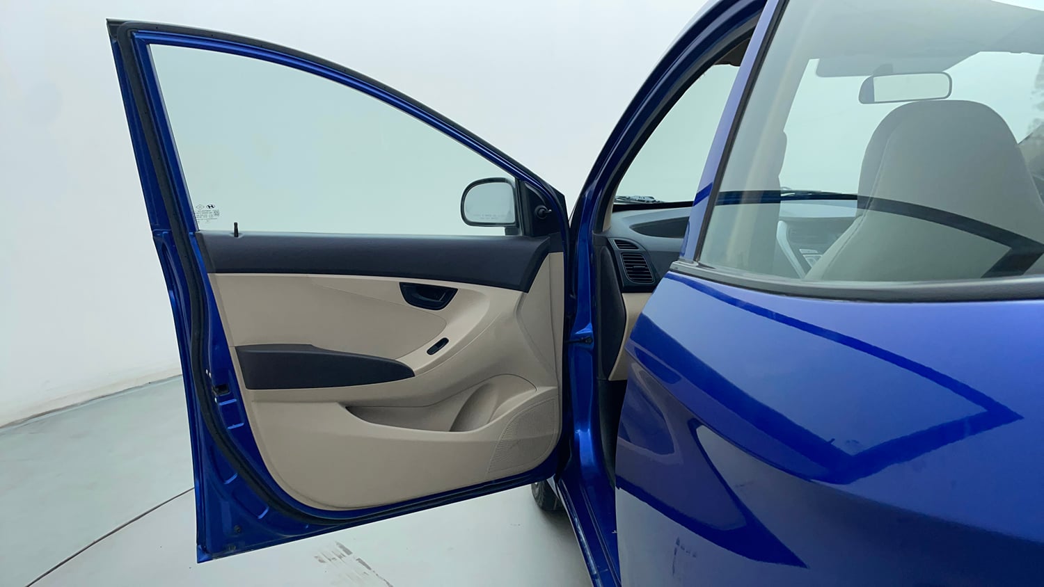 Used 2012 Hyundai Eon Magna + Petrol Manual interior LEFT FRONT DOOR OPEN VIEW