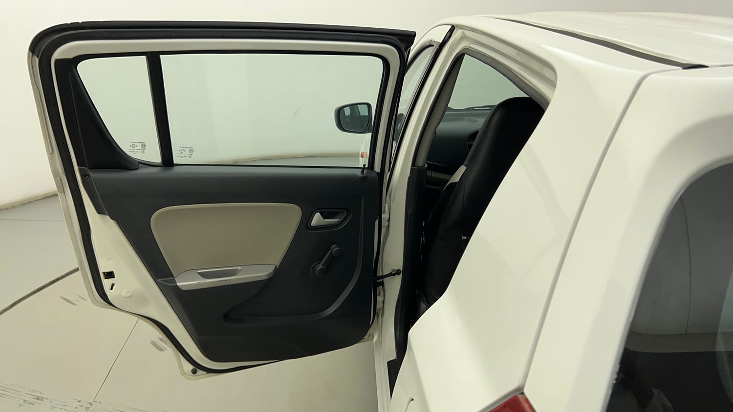 Used 2015 Maruti Suzuki Alto K10 VXi Petrol Manual interior LEFT REAR DOOR OPEN VIEW