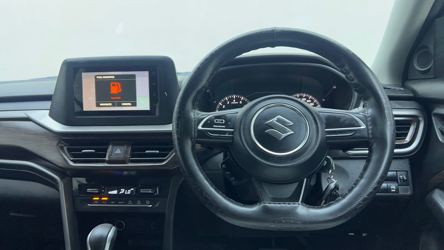 Used 2022 Maruti Suzuki Brezza Vxi AT Petrol Automatic interior STEERING VIEW