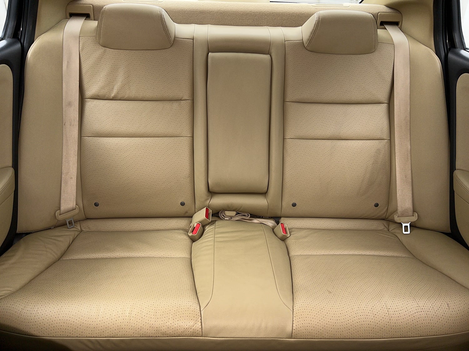 Used 2017 Honda City VX CVT Petrol Petrol Automatic interior REAR SEAT CONDITION VIEW