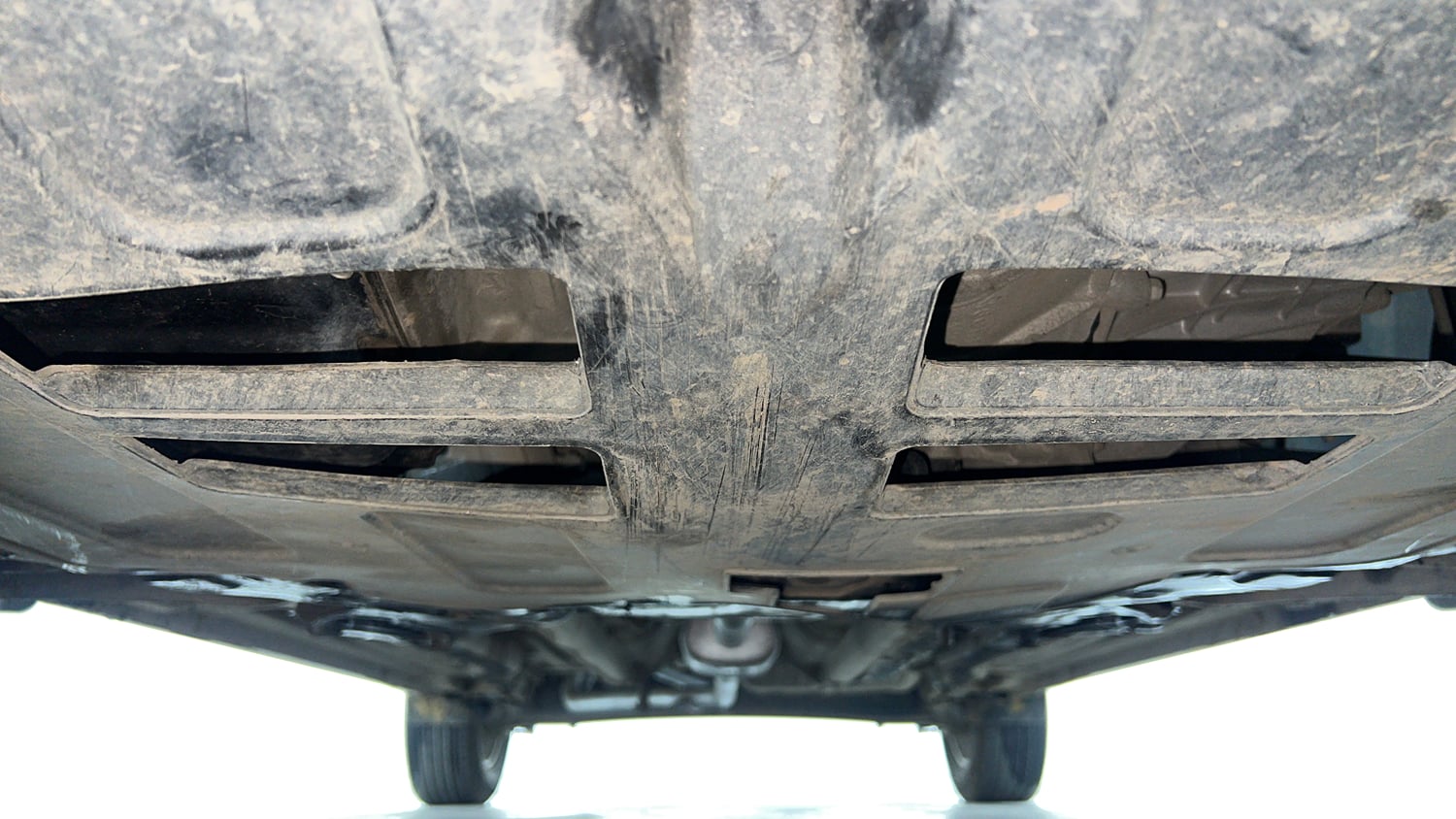 Used 2017 Hyundai Creta 1.6 SX Plus Petrol Petrol Manual extra FRONT LEFT UNDERBODY VIEW