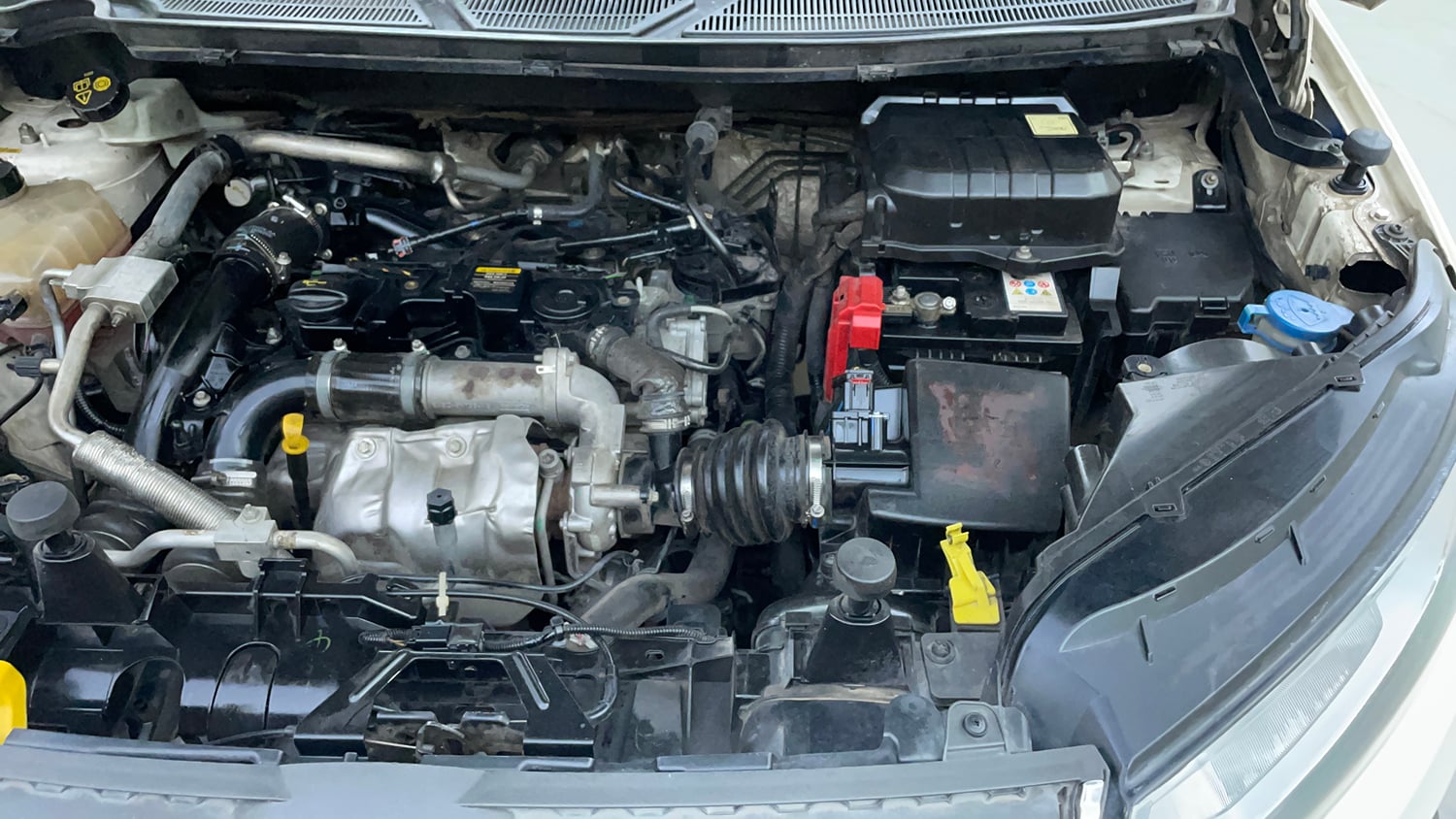 Used 2016 Ford EcoSport Titanium 1.5L TDCi Diesel Manual engine ENGINE LEFT SIDE VIEW