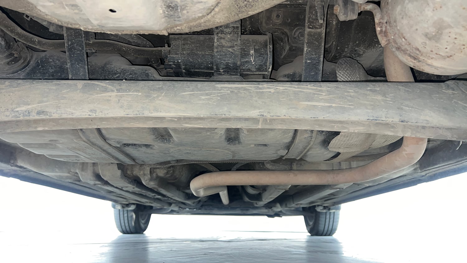 Used 2018 Hyundai Elite i20 Asta 1.2 Petrol Manual extra REAR UNDERBODY VIEW (TAKEN FROM REAR)