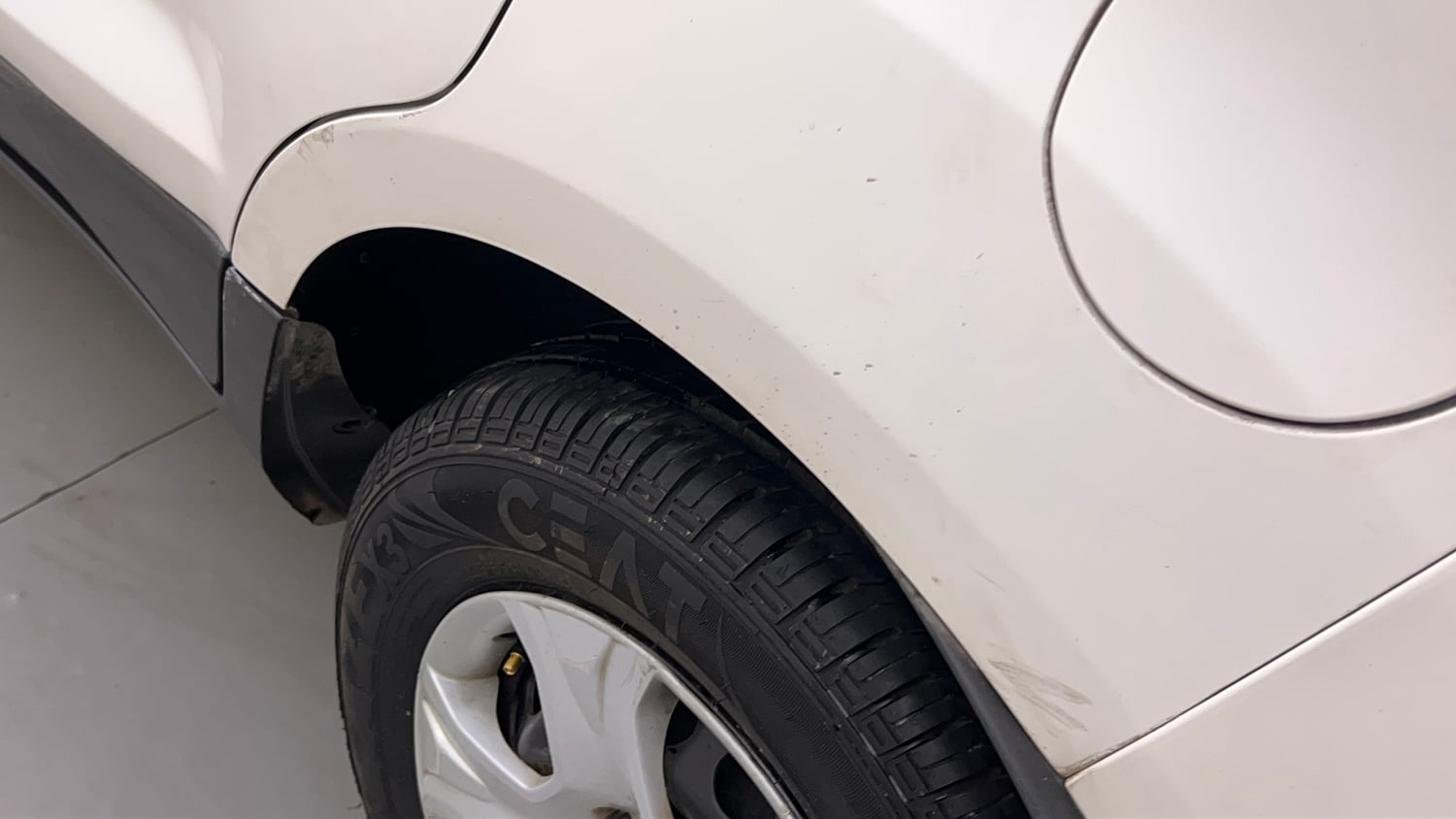 Used 2015 Ford EcoSport Trend 1.5 TDCi Diesel Manual dents MINOR SCRATCH