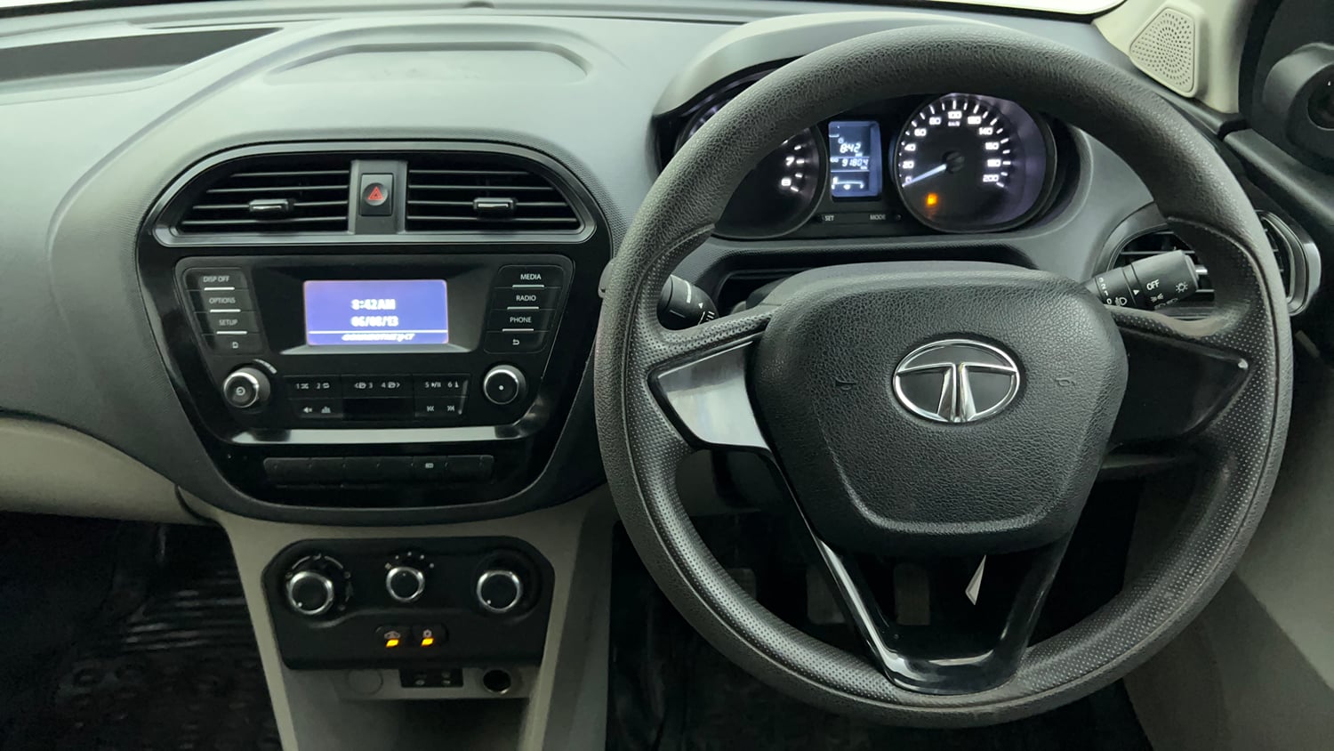 Used 2018 Tata Tiago Revotorq XT Diesel Manual interior STEERING VIEW