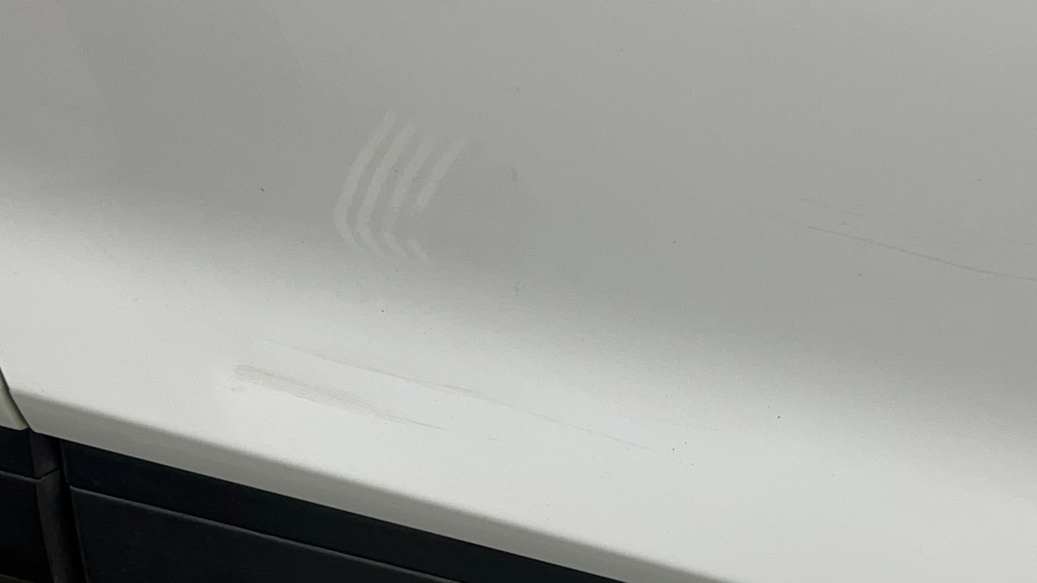 Used 2021 Nissan Magnite XE Petrol Manual dents MINOR SCRATCH