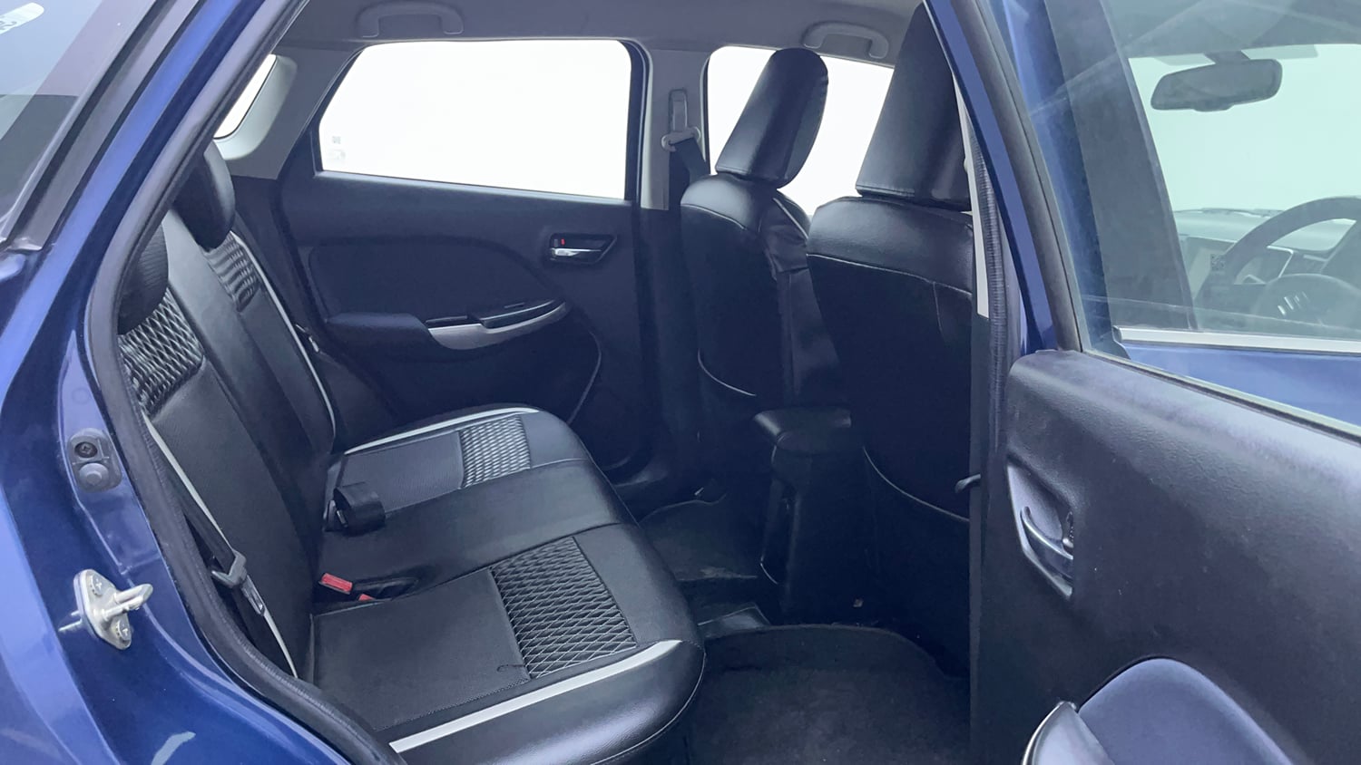Used 2021 Maruti Suzuki Baleno Zeta Petrol Manual interior RIGHT SIDE REAR DOOR CABIN VIEW