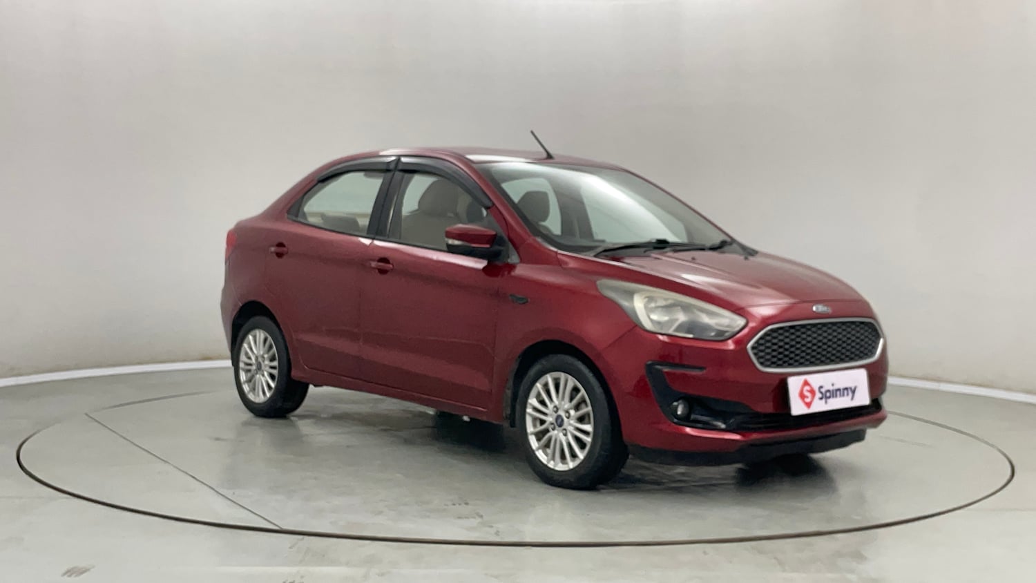 Used 2019 Ford Figo Aspire Titanium 1.2 Ti-VCT Petrol Manual exterior RIGHT FRONT CORNER VIEW