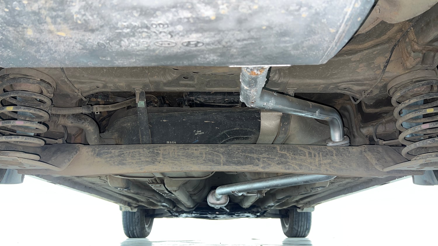 Used 2017 Hyundai Creta 1.6 SX Plus Petrol Petrol Manual extra REAR UNDERBODY VIEW (TAKEN FROM REAR)