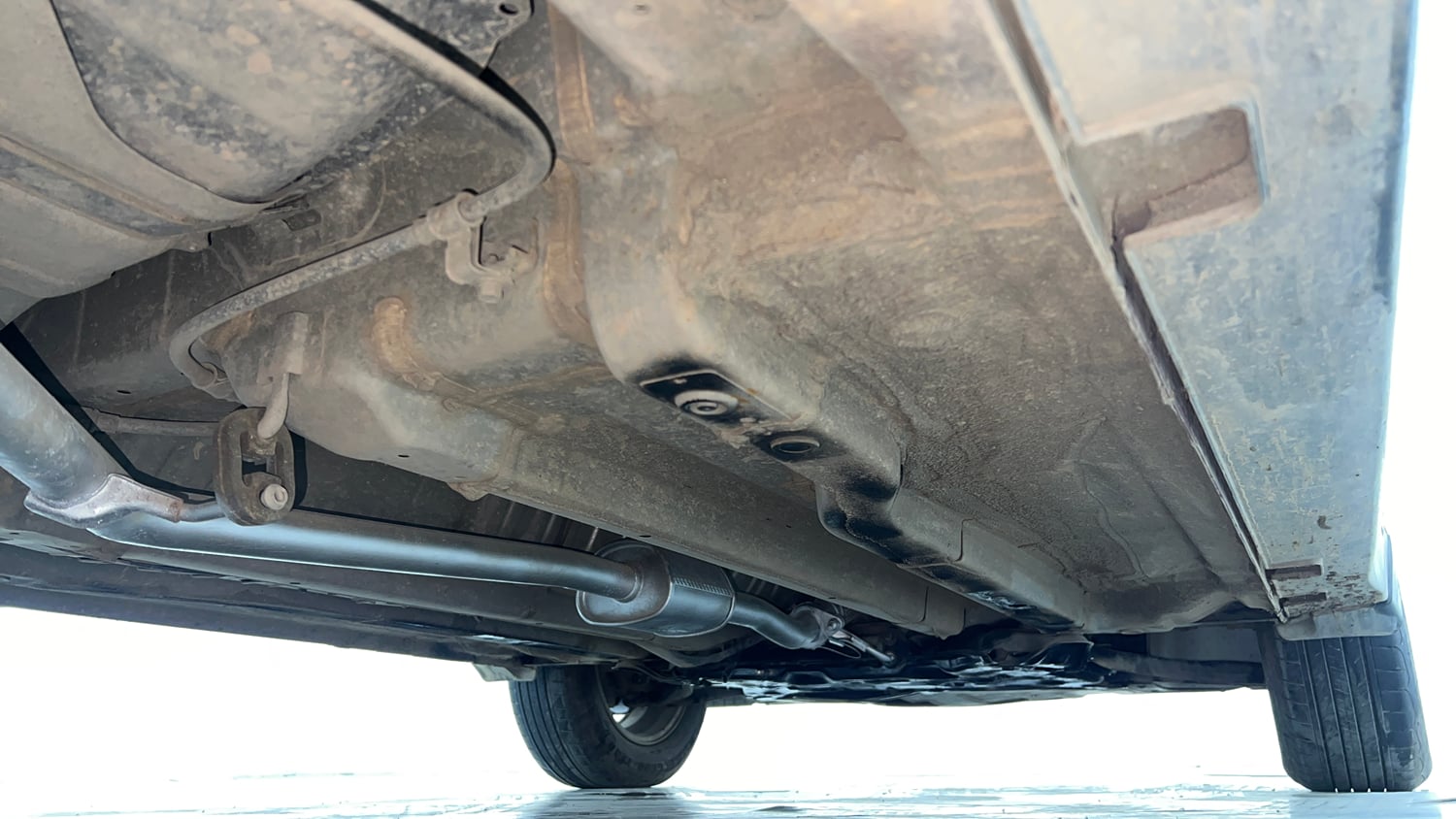 Used 2017 Hyundai Creta 1.6 SX Plus Petrol Petrol Manual extra REAR RIGHT UNDERBODY VIEW
