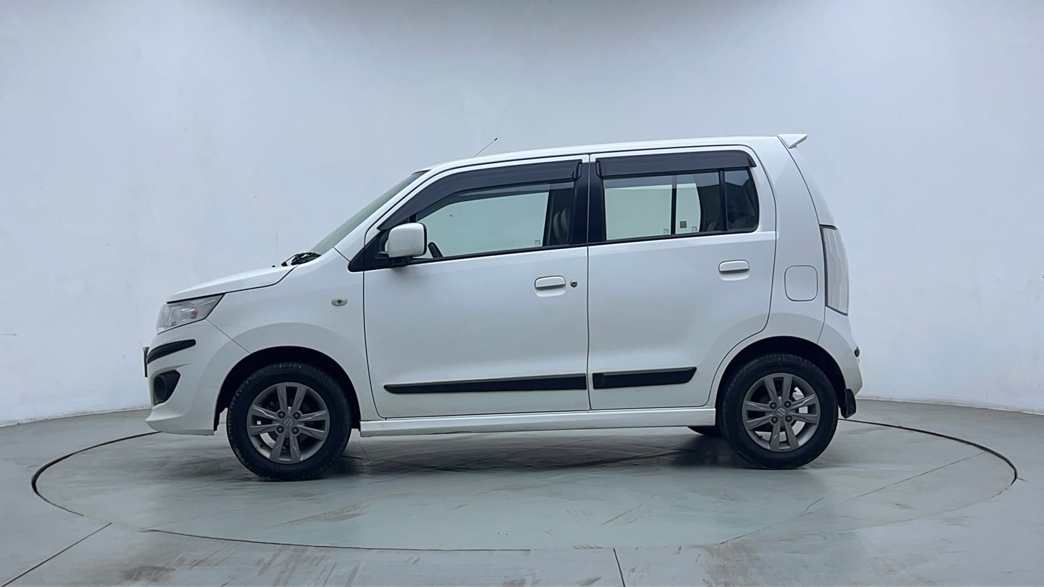 Used 2018 Maruti Suzuki Wagon R VXI+ AMT Petrol Automatic exterior LEFT SIDE VIEW
