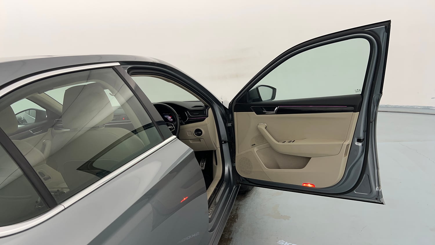 Used 2021 Skoda Superb L&K AT Petrol Automatic interior RIGHT FRONT DOOR OPEN VIEW