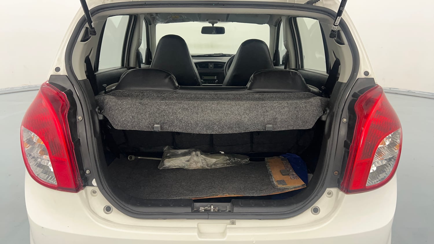 Used 2021 Maruti Suzuki Alto 800 VXi Petrol Manual interior DICKY INSIDE VIEW