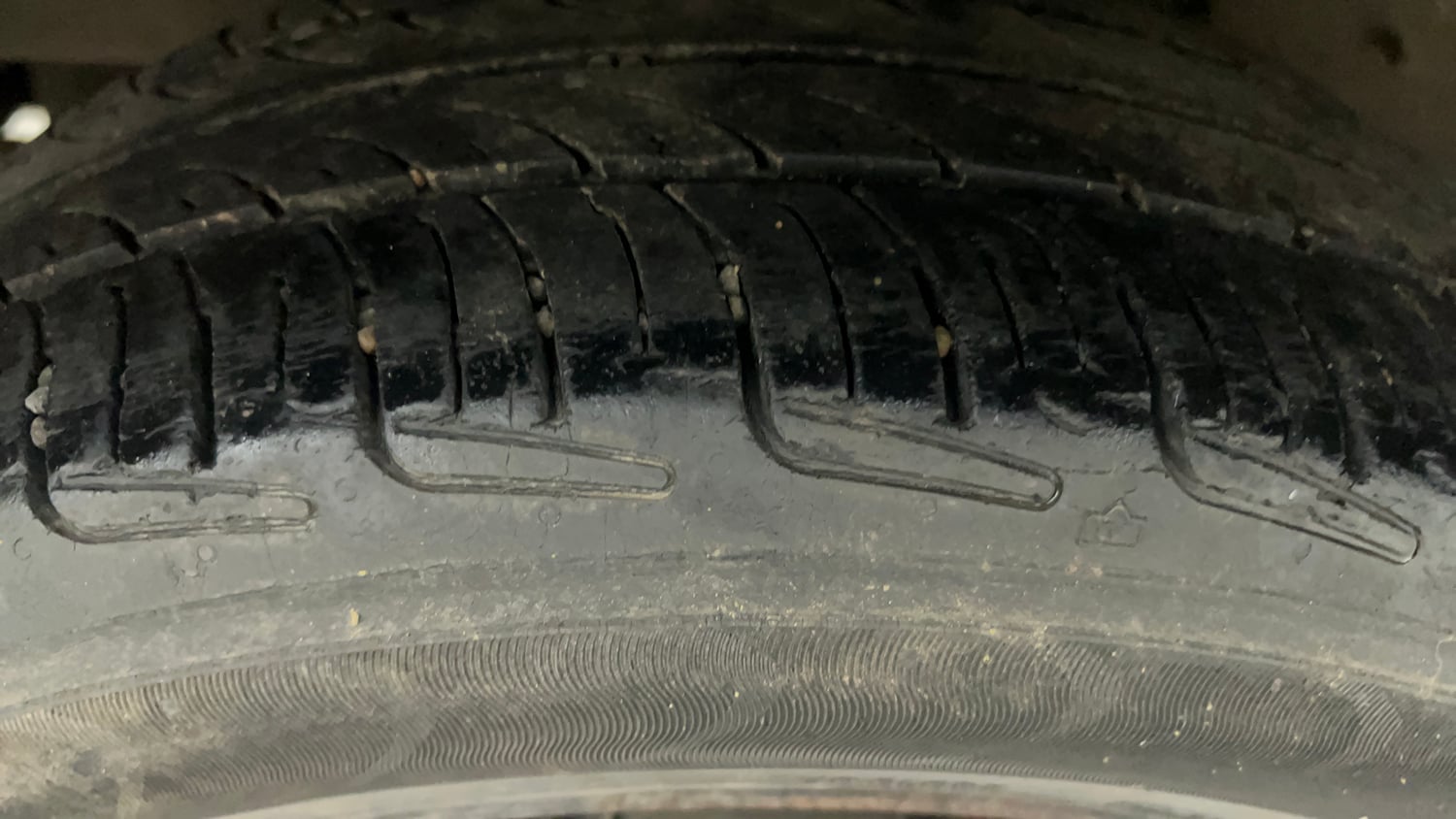 Used 2018 Tata Tiago Revotorq XT Diesel Manual tyres RIGHT REAR TYRE TREAD VIEW