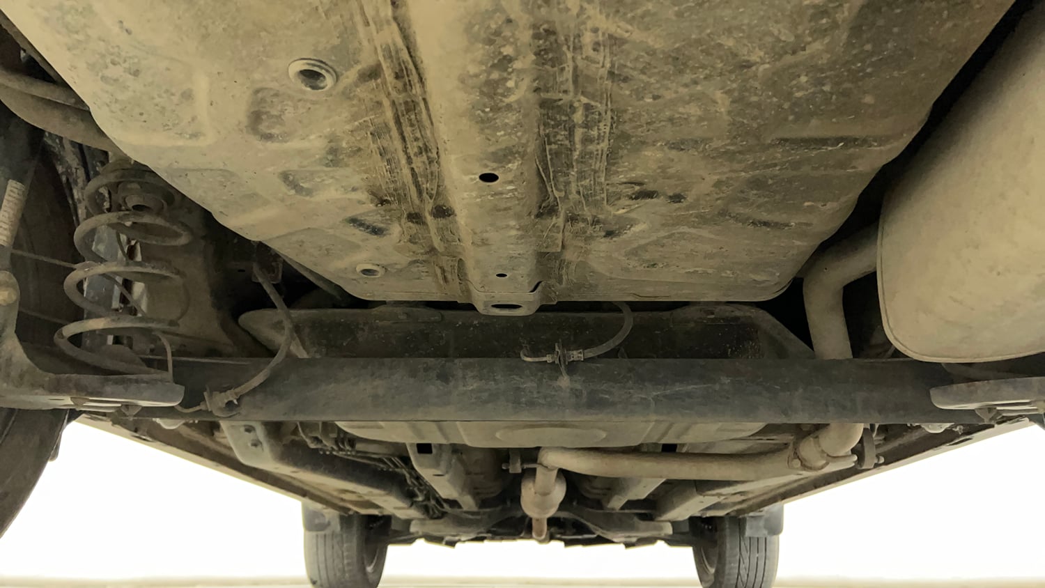 Used 2022 Tata Nexon XZA Plus (Premium) Petrol Automatic extra REAR UNDERBODY VIEW (TAKEN FROM REAR)