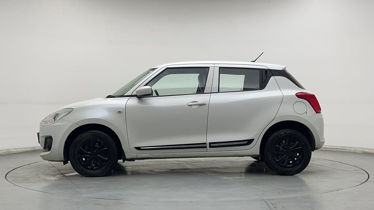 Used 2019 Maruti Suzuki Swift LXi Petrol Manual exterior LEFT SIDE VIEW