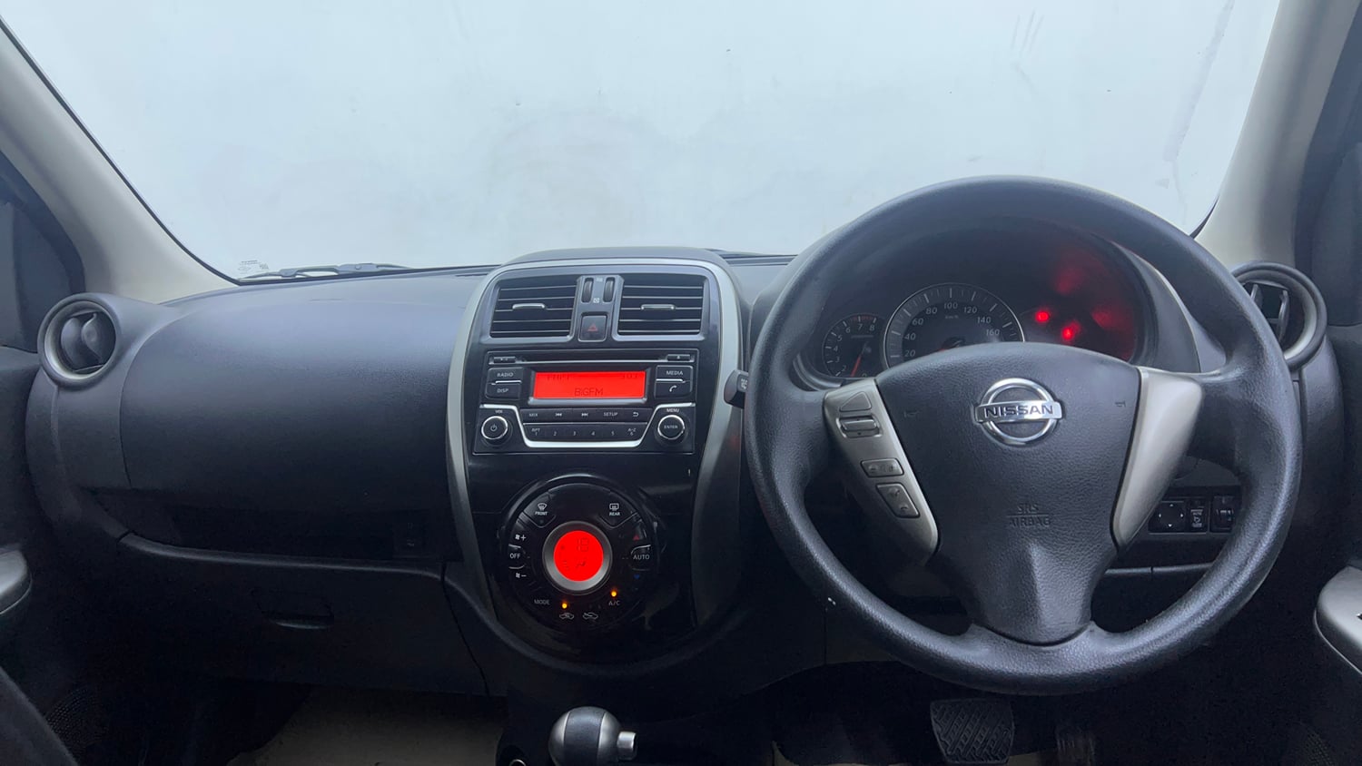 Used 2018 Nissan Micra XV CVT Petrol Automatic interior DASHBOARD VIEW