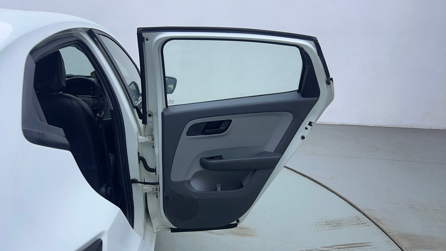 Used 2021 Tata Altroz XM Petrol Petrol Manual interior RIGHT REAR DOOR OPEN VIEW