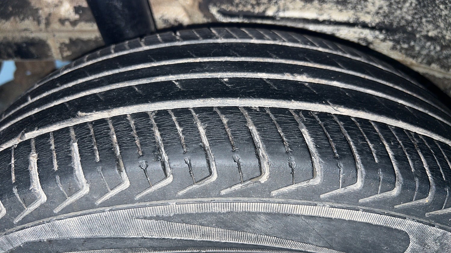 Used 2022 Maruti Suzuki Wagon R LXI 1.0 CNG Cng Manual tyres RIGHT REAR TYRE TREAD VIEW