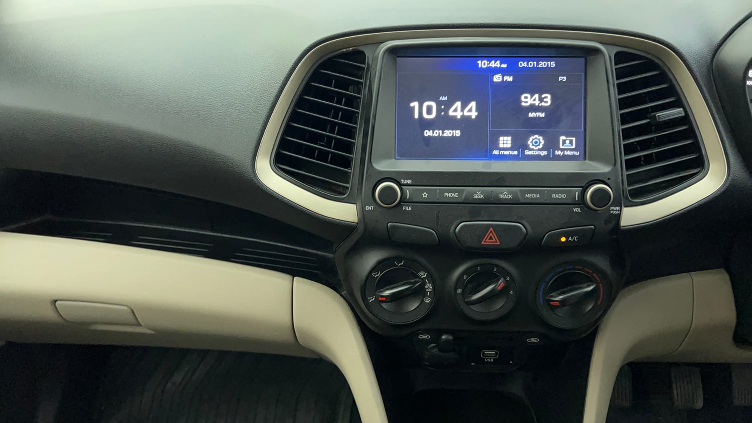 Used 2020 Hyundai Santro Sportz CNG Cng Manual interior MUSIC SYSTEM & AC CONTROL VIEW