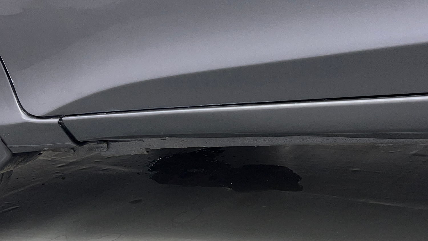 Used 2017 Honda City VX CVT Petrol Petrol Automatic dents MINOR DENT