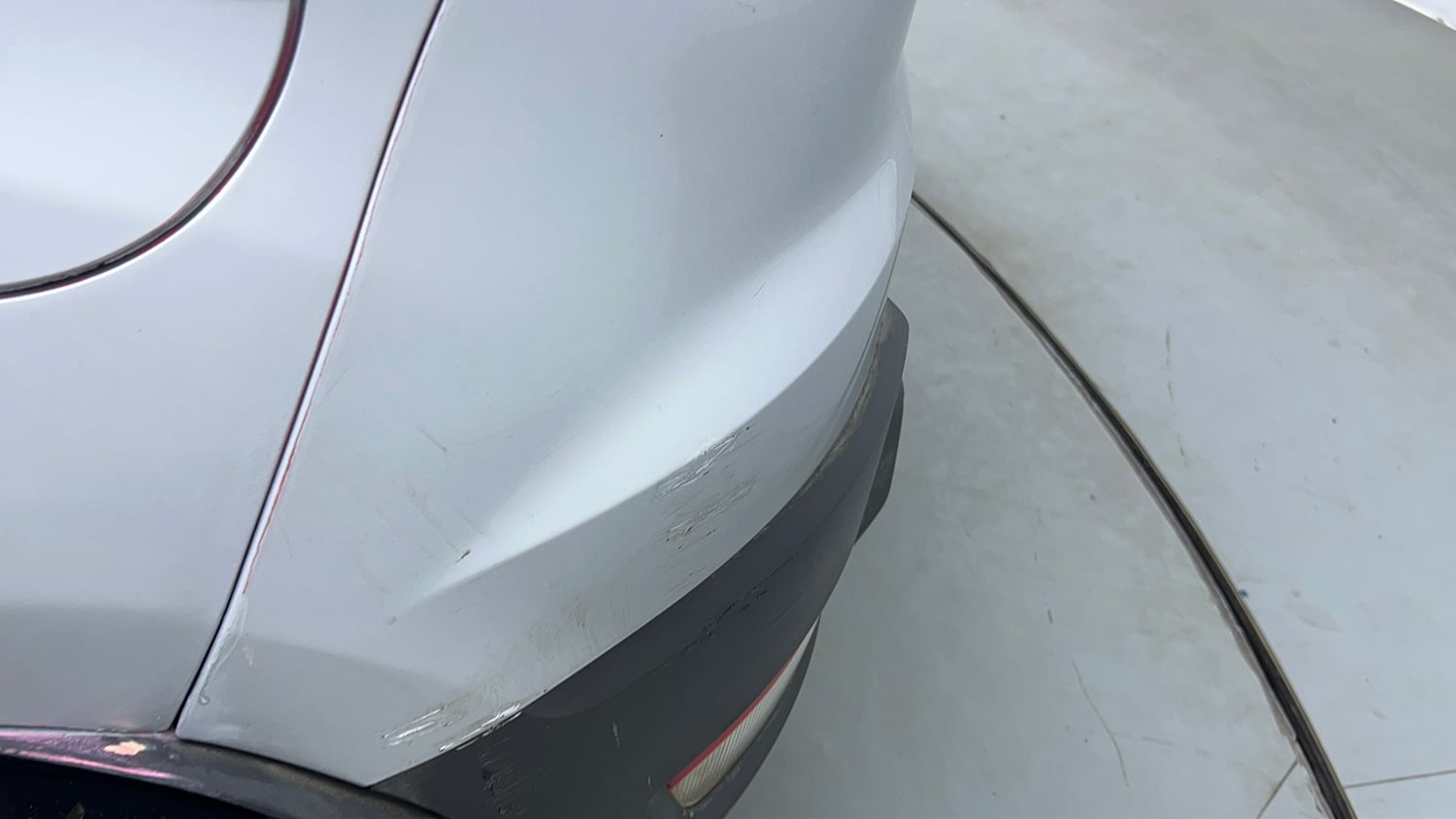 Used 2015 Ford EcoSport Ambiente 1.5 Ti-VCT Petrol Manual dents MINOR SCRATCH