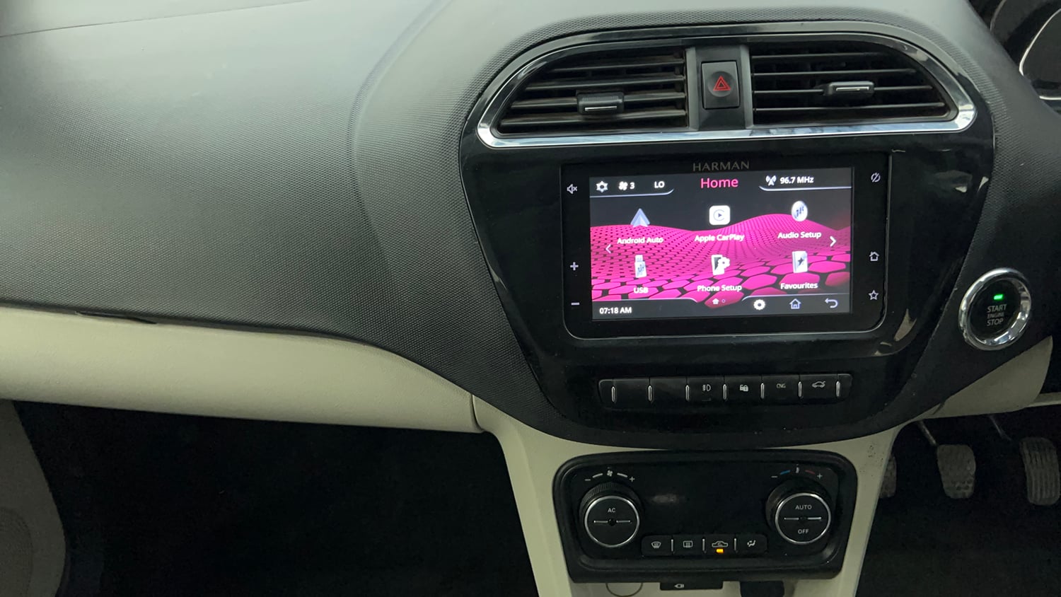 Used 2023 Tata Tigor XZ Plus CNG Cng Manual interior MUSIC SYSTEM & AC CONTROL VIEW