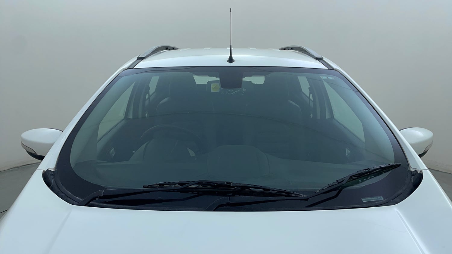 Used 2016 Ford EcoSport Titanium 1.5L TDCi Diesel Manual exterior FRONT WINDSHIELD VIEW