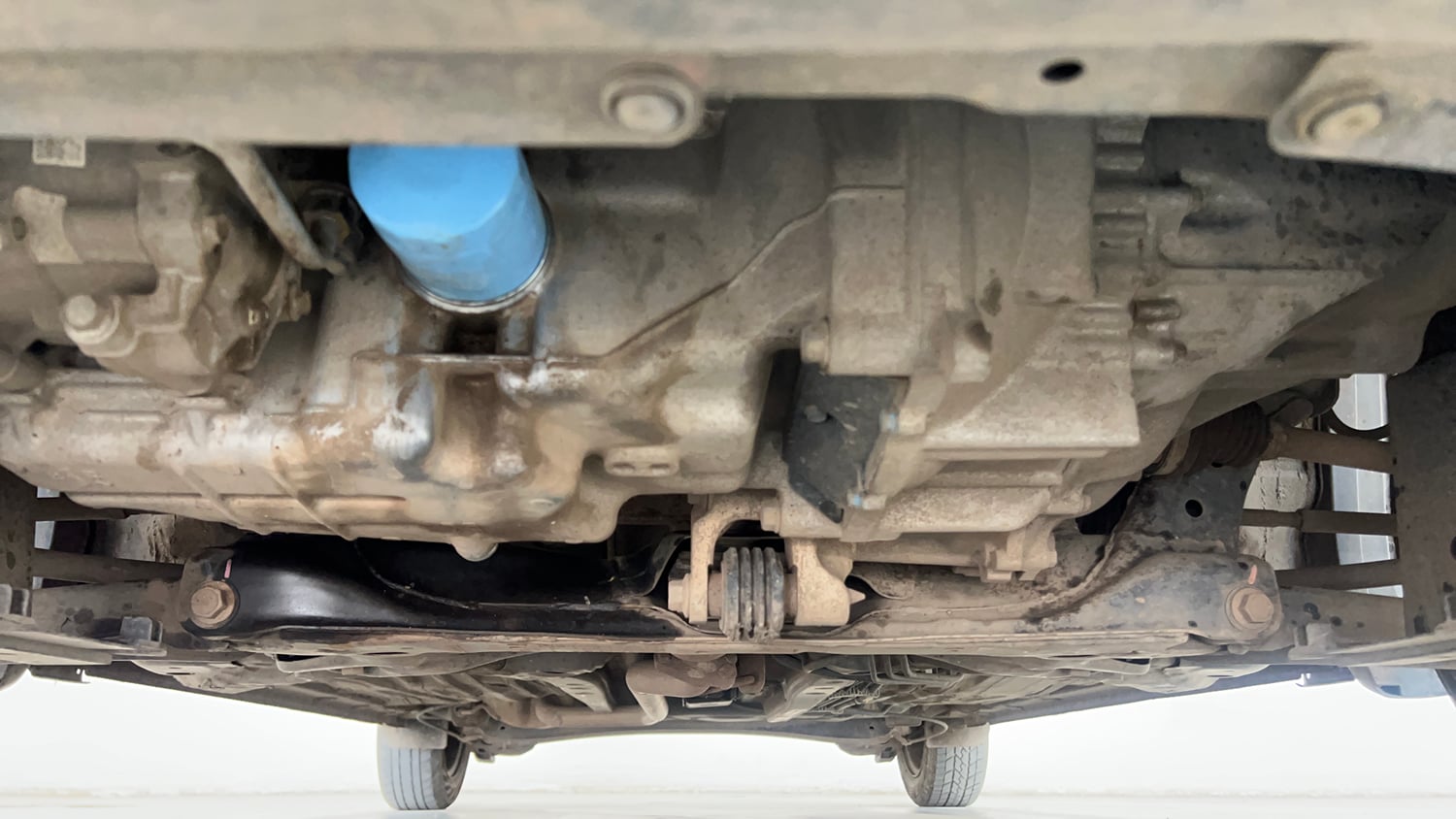 Used 2019 Honda Amaze 1.2 S MT Petrol Petrol Manual extra FRONT LEFT UNDERBODY VIEW