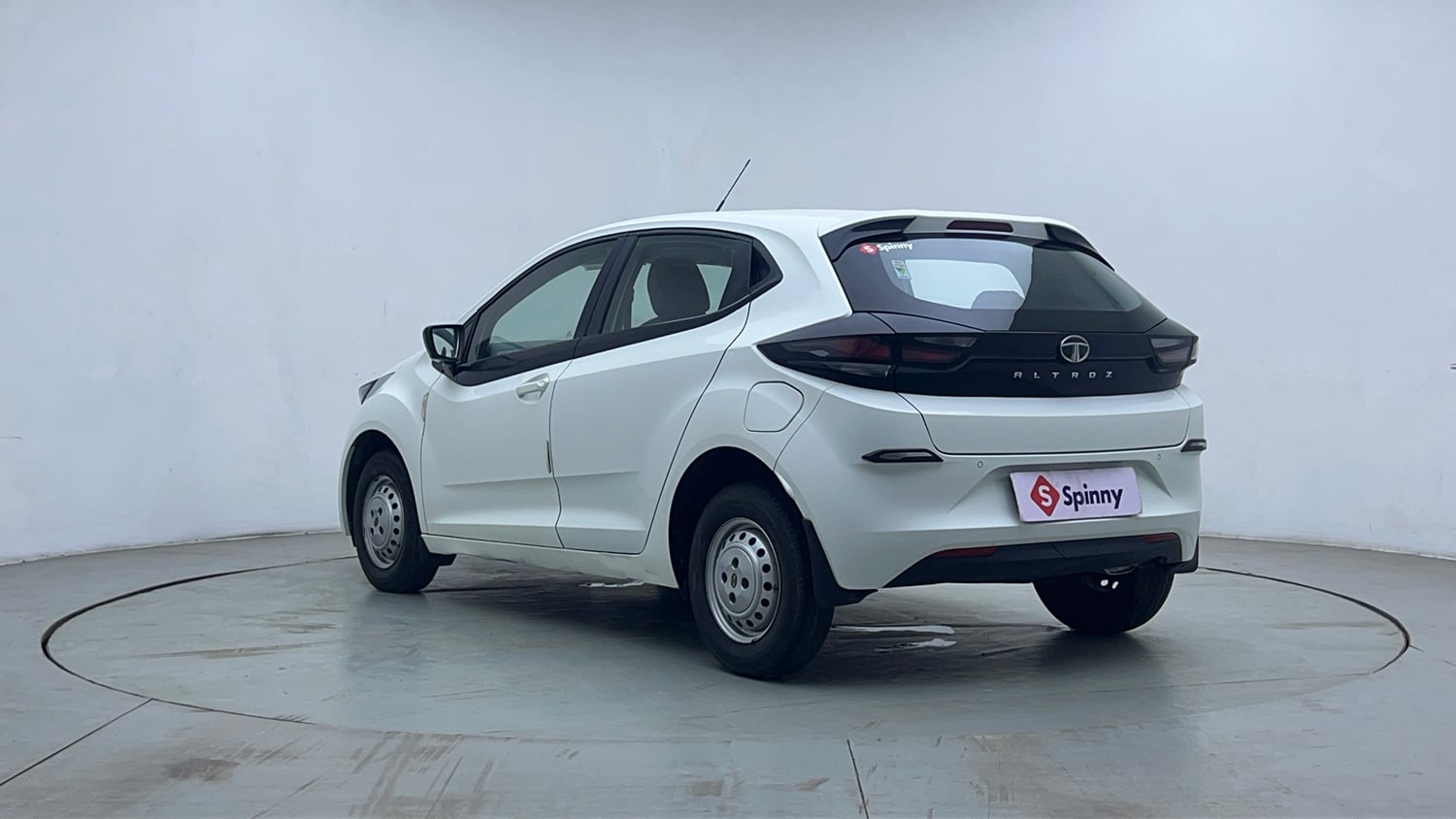 Used 2021 Tata Altroz XM Petrol Petrol Manual exterior LEFT REAR CORNER VIEW