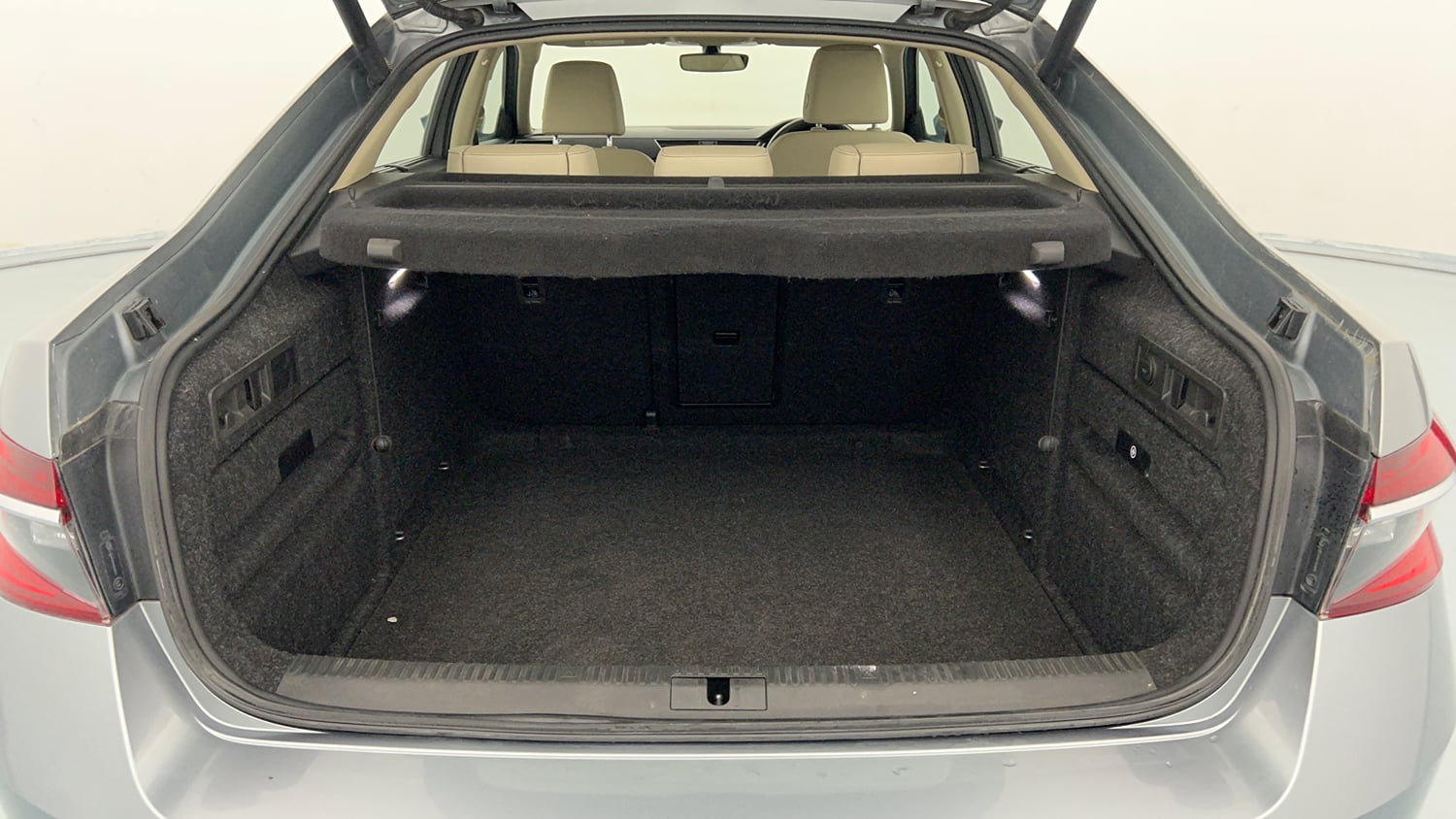 Used 2021 Skoda Superb L&K AT Petrol Automatic interior DICKY INSIDE VIEW