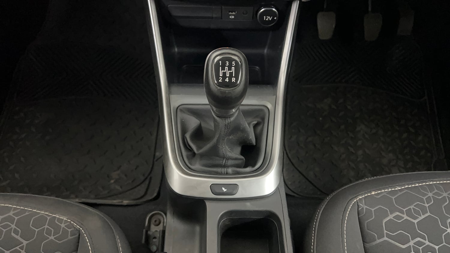 Used 2021 Tata Altroz XZ Petrol Petrol Manual interior GEAR  KNOB VIEW