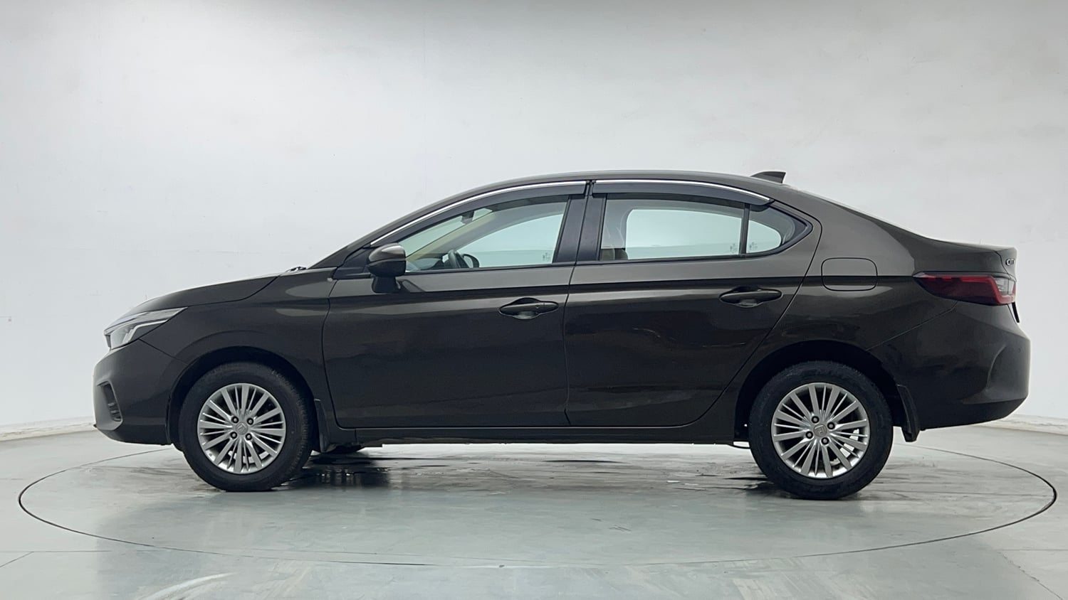 Used 2021 Honda City V Petrol Petrol Manual exterior LEFT SIDE VIEW