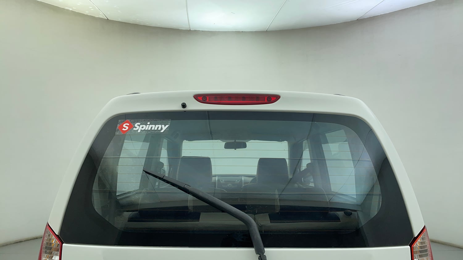 Used 2016 Maruti Suzuki Wagon R VXI Petrol Manual exterior BACK WINDSHIELD VIEW