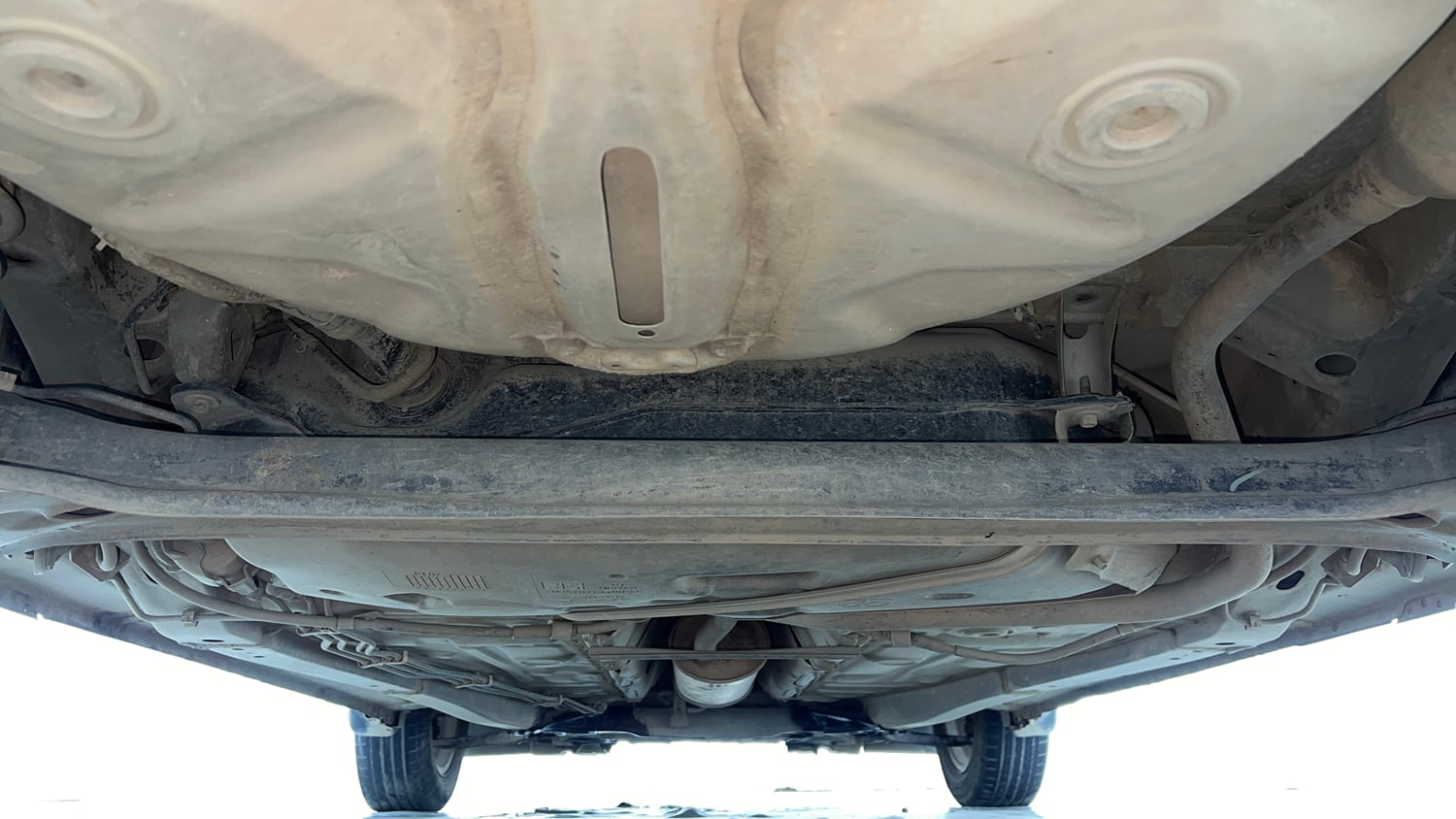 Used 2019 Maruti Suzuki Swift ZXi AMT Petrol Automatic extra REAR UNDERBODY VIEW (TAKEN FROM REAR)