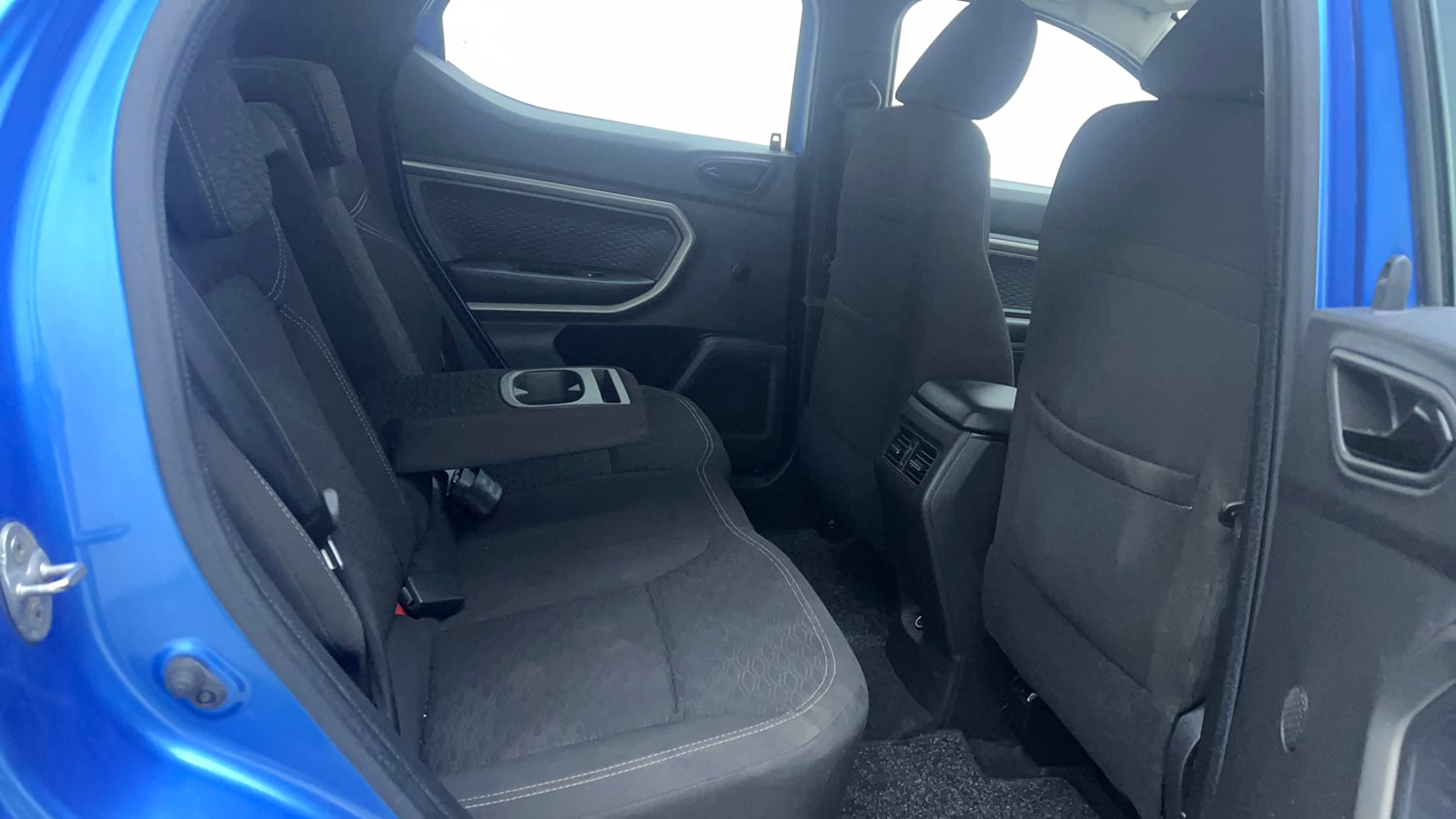 Used 2022 Renault Kiger RXZ AMT Petrol Automatic interior RIGHT SIDE REAR DOOR CABIN VIEW